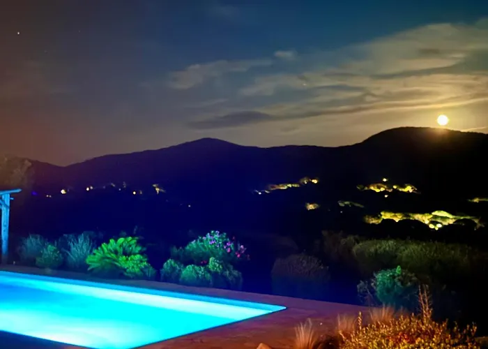 Palombaggia Vue Panoramique 9 Min à Pied *